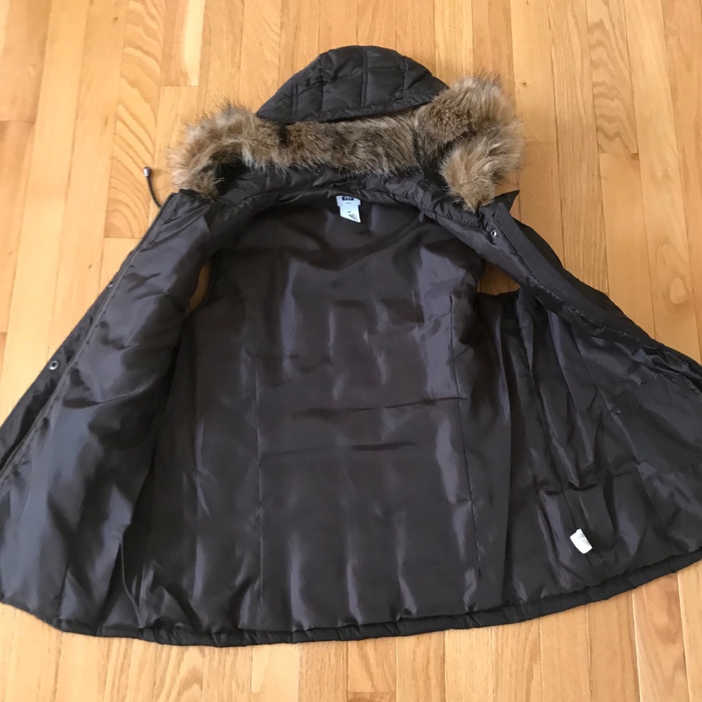 GAP Brown Vest - Picture 3 of 6